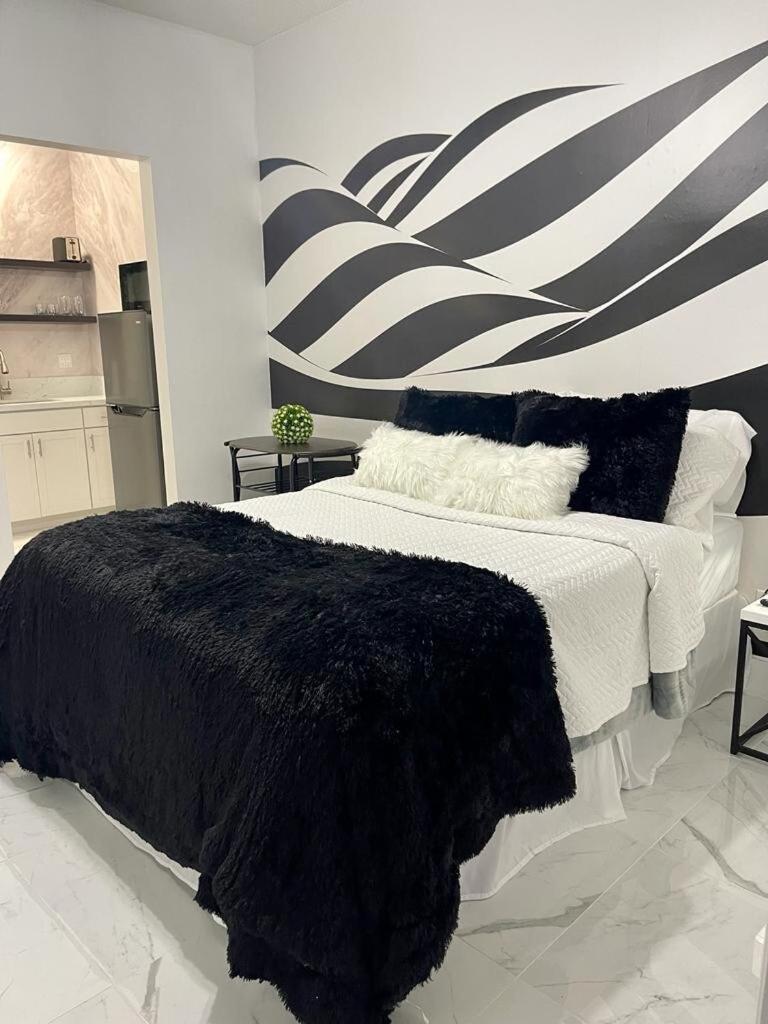 Cozy Studio, Prime Location, Remodeled, 1 Parking 웨스트 팜 비치 외부 사진
